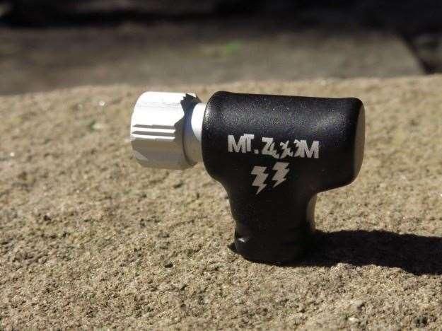 Mt Zoom