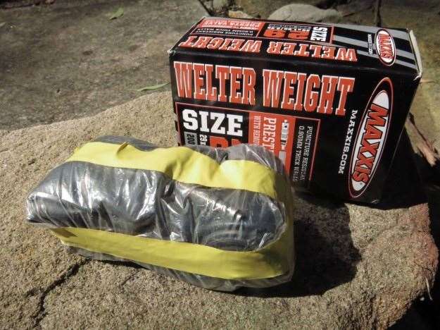 Maxxis tube