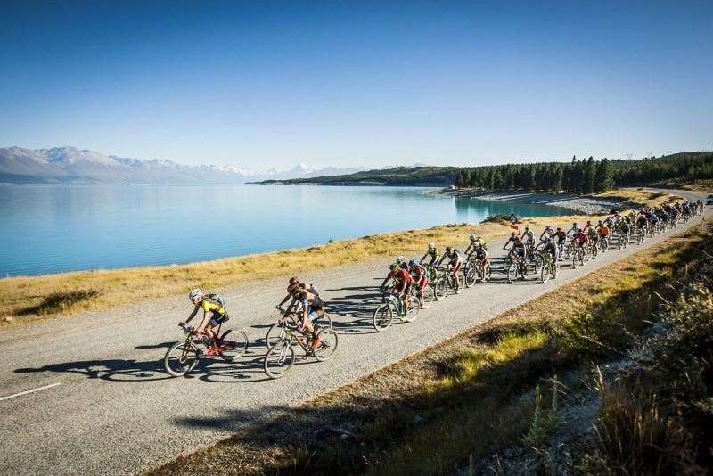 (c) Tim Bardsley-Smith