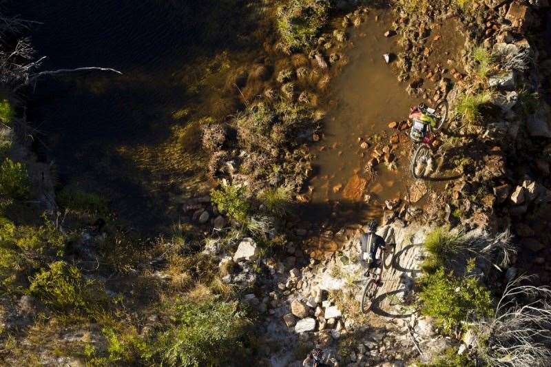 Waleed Baker leads Erno Van Dongen during stage 3 of the 2016 Absa Cape Epic Mountain Bike stage race held from Saronsberg Wine Estate in Tulbagh to the Cape Peninsula University of Technology in Wellington, South Africa on the 16th March 2016 Photo by Gary Perkin/Cape Epic/SPORTZPICS PLEASE ENSURE THE APPROPRIATE CREDIT IS GIVEN TO THE PHOTOGRAPHER AND SPORTZPICS ALONG WITH THE ABSA CAPE EPIC ace2016