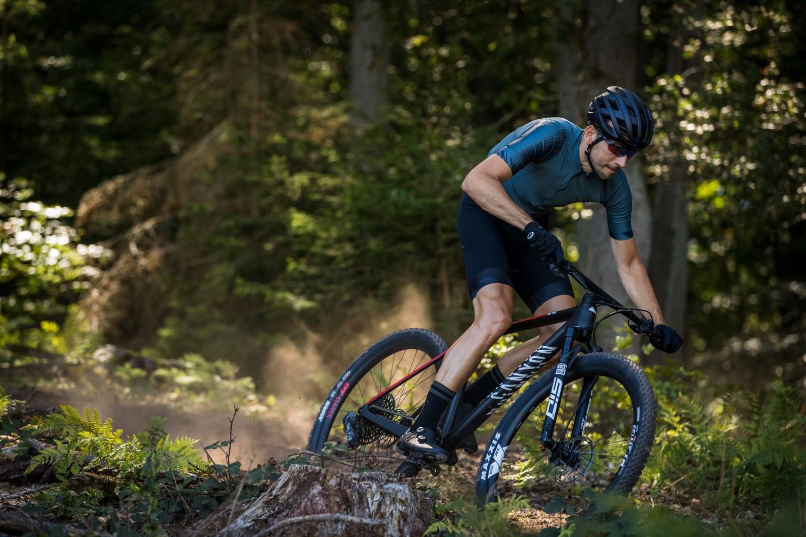 Canyon s new Exceed CFR weighs just 835g Australian Mountain Bike