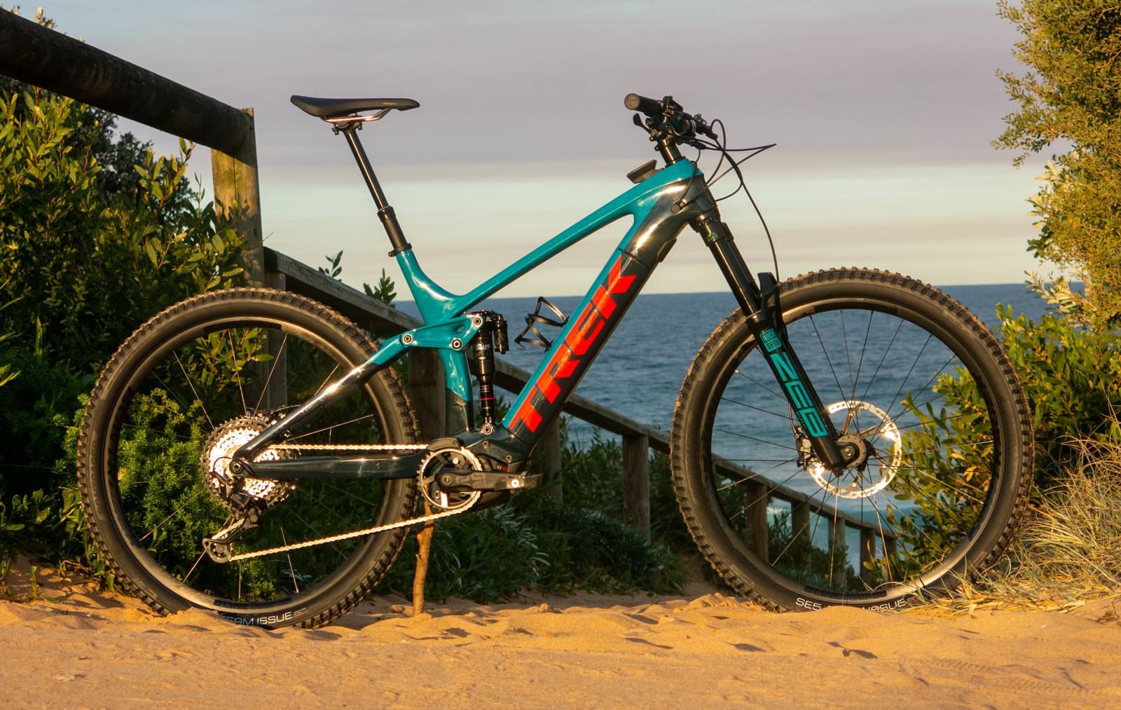 FIRST LOOK 2021 Trek Rail 9.8 XT Australian Mountain Bike