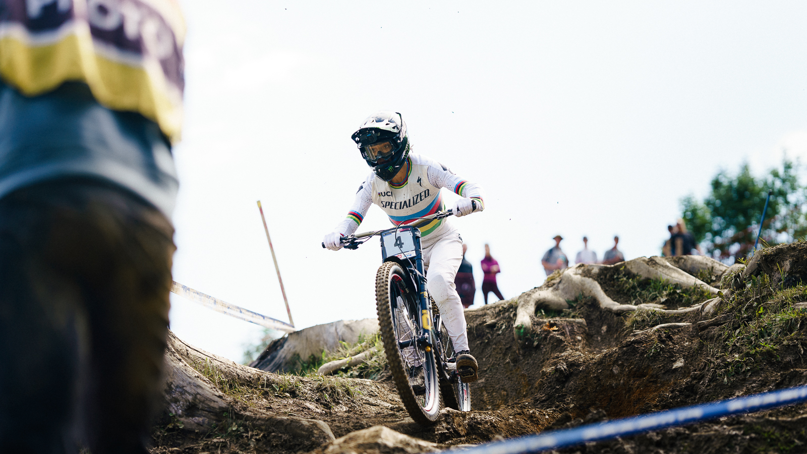 Izabela Yankova came in 6th. Izabela Yankova came in 6th.