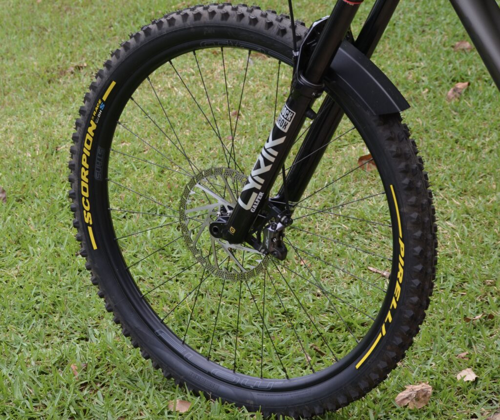 Pirelli Scorpion Race S