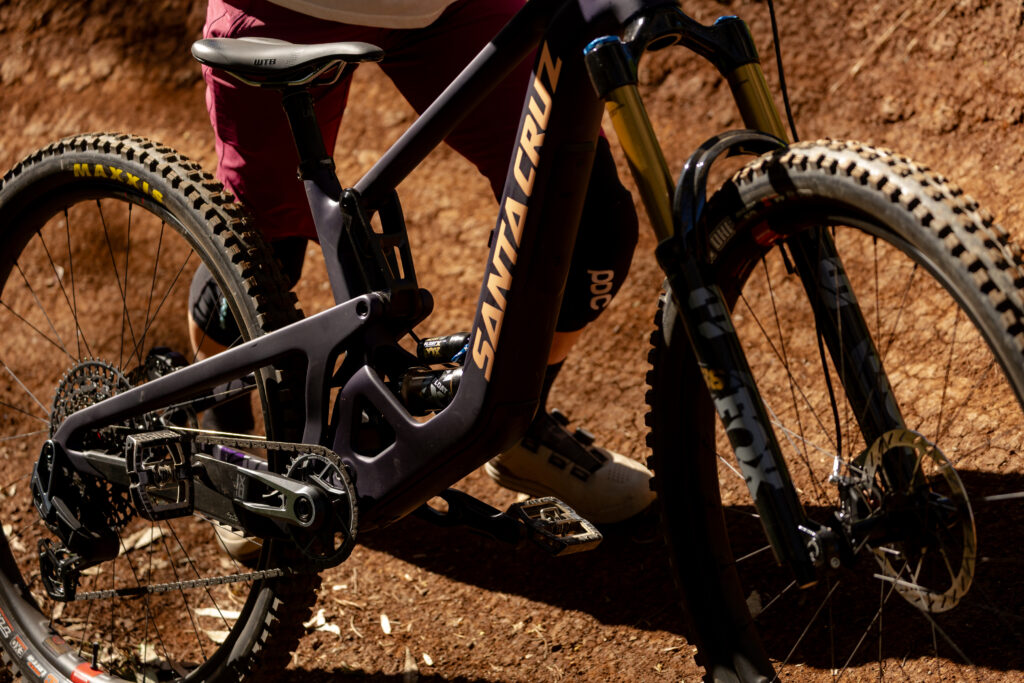 Geometry of Santa Cruz Hightower