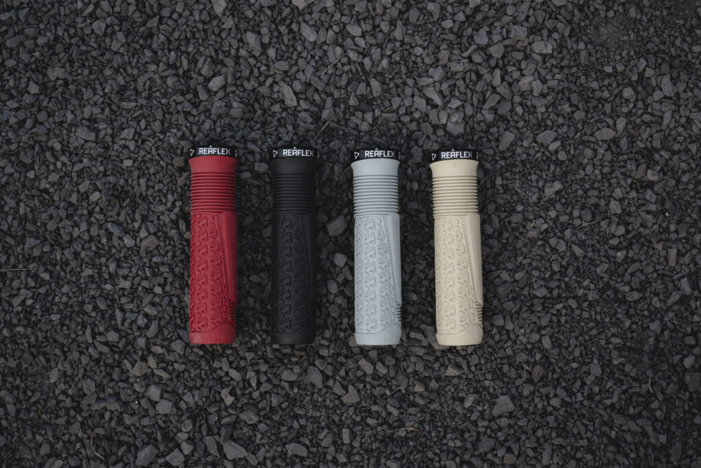 Leatt ReaFlex grip range