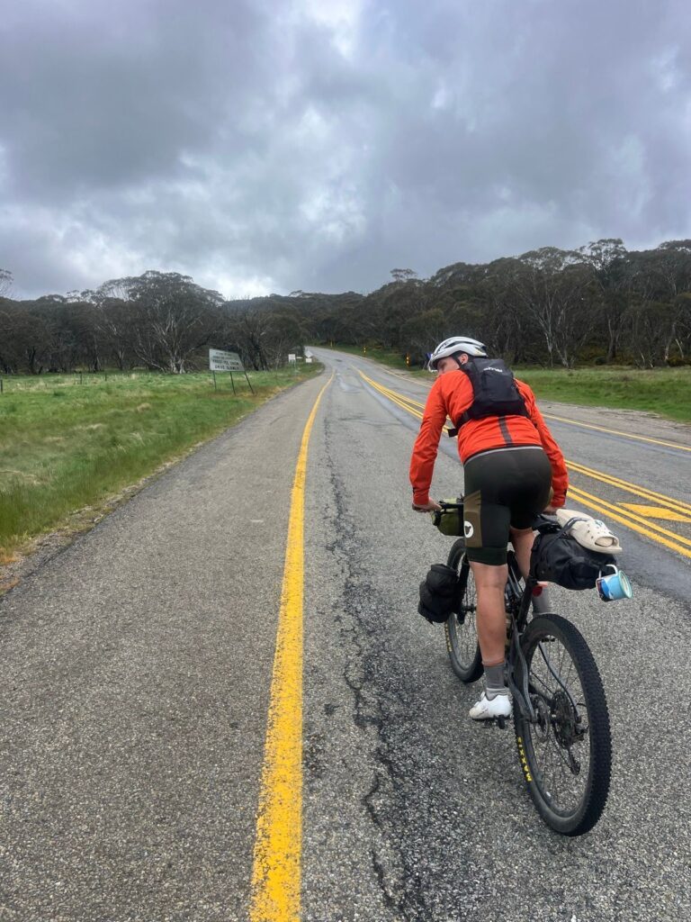 Hunt 1000 bikepacking