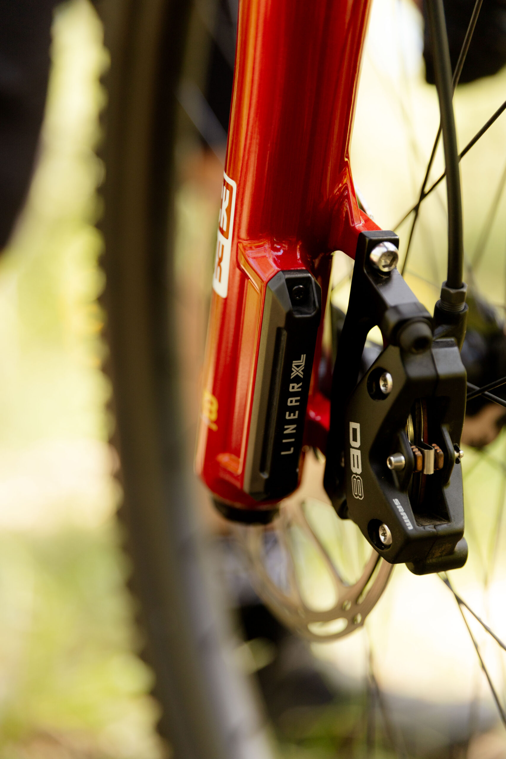 Linear XL Air Annexe on the RockShox Lyrik Ultimate lower leg